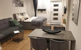 Apartment Airport Cologne Neueröffnung Oktober 2020
